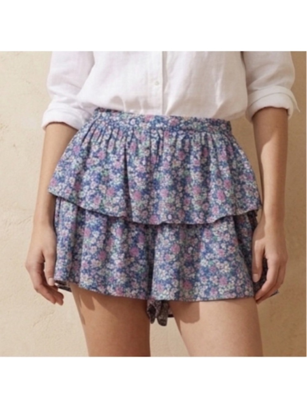 Zara Floral Print Ruffled Shorts Size Medium High Waisted Green Pink